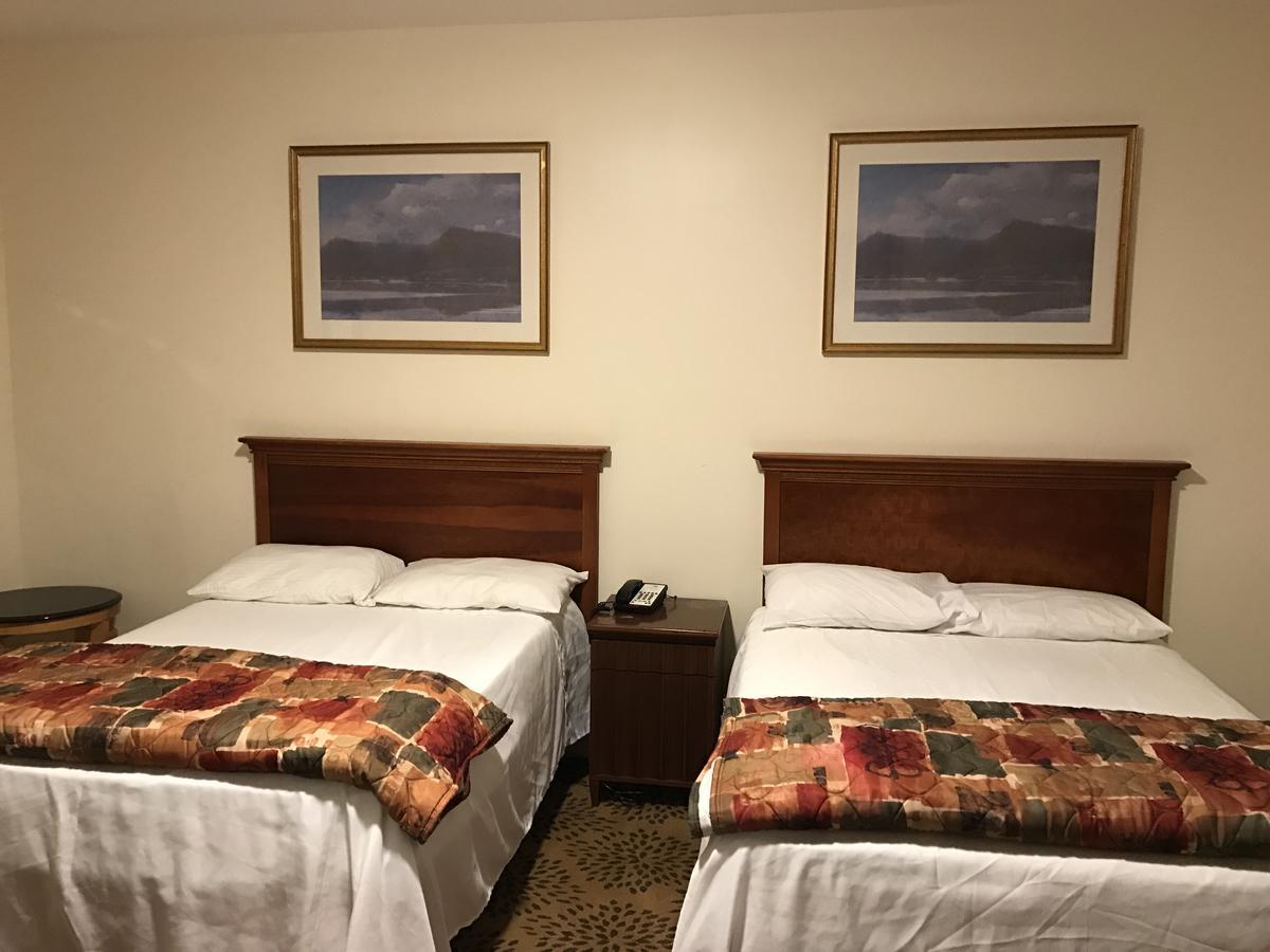 Waterbury Big Apple Motel Exterior photo